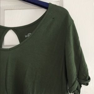 SO Forest Green Short Sleeve Top